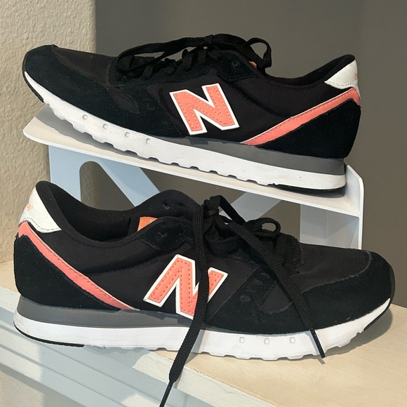 New Balance Shoes - New Balance Womens Wl311OA2 Black Running Shoes Size 7.5 (7795072) Gently Used